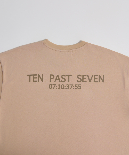 TEN PAST SEVEN(テン ファスト セブン)の「オーバーサイズTシャツ - ベージュ(Tシャツ/カットソー・メンズ・その他・SMALL/MEDIUM/LARGE)」の6枚目の写真