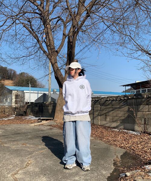 JINMANIA（ジンマニア）の「ユニセックスサイドピンタックバルーンワイドデニムパンツ（淡い青）（デニムパンツ・レディース・その他・SMALL/MEDIUM/LARGE/X-LARGE/X-SMALL）」の16枚目の写真