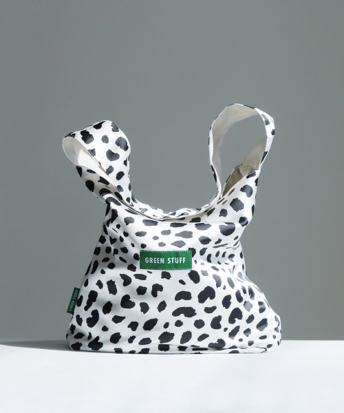GREEN STUFF（グリーンスタッフ）の「seem full bag 62 - silky leopard white（エコバッグ/サブバッグ・レディース・その他・FREE）」の2枚目の写真