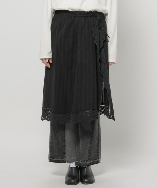 niko and...(ニコアンド)の「2WAYバテンフリルキャミスカート(スカート・レディース・チャコール/オフホワイト・FREE)」の7枚目の写真