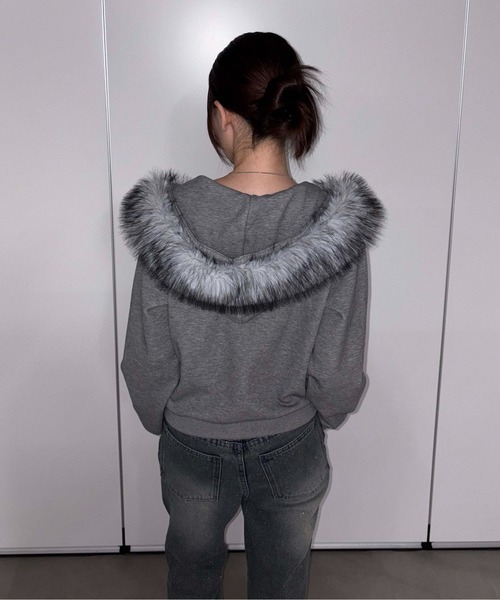 sedacle girl(セダクルガール)の「ユニオンスタッズフェイクファーパーカー(パーカー・レディース・ブラック/グレー・FREE)」の20枚目の写真