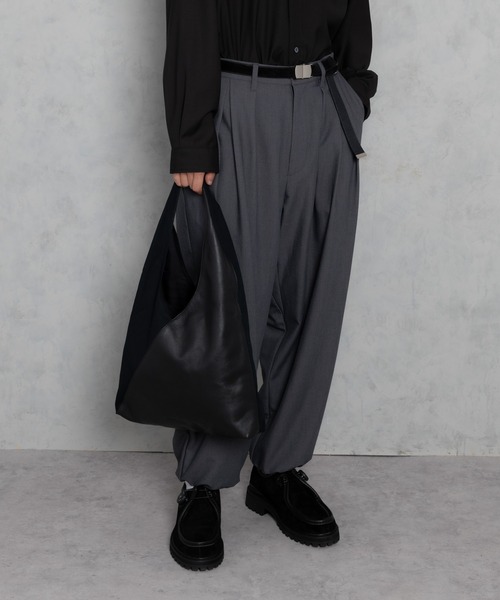 ADAM PATEK(アダムパテック)の「ADAMPATEK/leather switching marche bag/レザーxキャンバス切替マルシェバッグ(トートバッグ・メンズ・ブラック・FREE)」の18枚目の写真