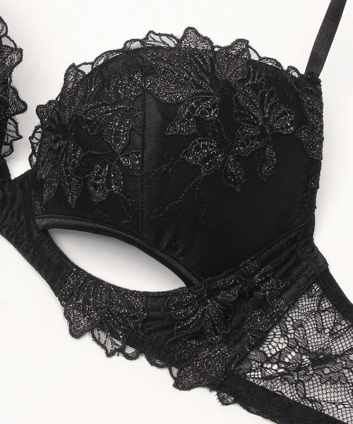 Ravijour(ラヴィジュール)の「フィオナ グラマーアップ ブラ(B~Eカップ)(ブラジャー・レディース・ブラック/ベージュ・B65/B70/C70/D70/B75/C65/C75/D65/D75/E65/E70/E75)」の16枚目の写真