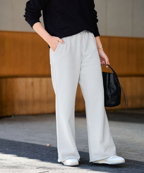 FRAMeWORK（フレームワーク）の「SWEAT パンツ（スウェットパンツ・レディース・アイボリー/ブルー・36/38）」の2枚目の写真