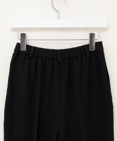 NOLLEY’S(ノーリーズ)の「《セットアップ対応》ウォッシャブルダブルクロススリムパンツ(その他パンツ・レディース・ネイビー/ブラック・38/36)」の9枚目の写真