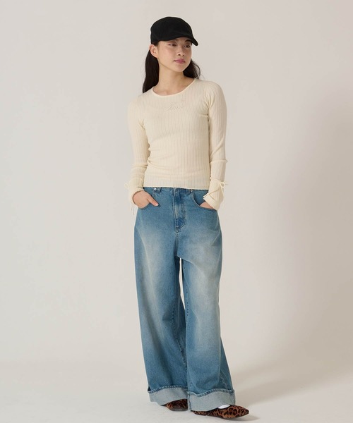 TINA:JOJUN(ティーナジョジュン)の「ヘム ロールアップ バギーデニムパンツ TINA:JOJUN(デニムパンツ・レディース・ブルー/ネイビー・S/M)」の4枚目の写真