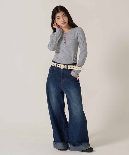 TINA:JOJUN(ティーナジョジュン)の「ヘム ロールアップ バギーデニムパンツ TINA:JOJUN(デニムパンツ・レディース・ブルー/ネイビー・S/M)」の14枚目の写真