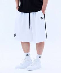 MIHAK（ミハク）の「94 フットボールジャージハーフパンツ (ホワイト)（スウェットパンツ）」