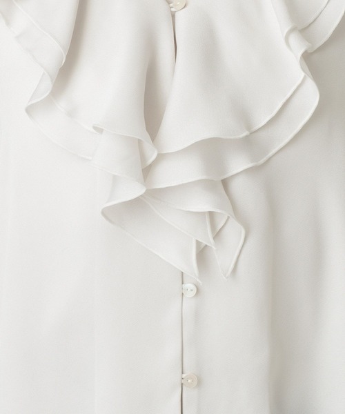 A part by（アパートバイ）の「ラッフルブラウス（シャツ/ブラウス・レディース・ライトブルー/ブラック/オフホワイト・FREE）」の9枚目の写真