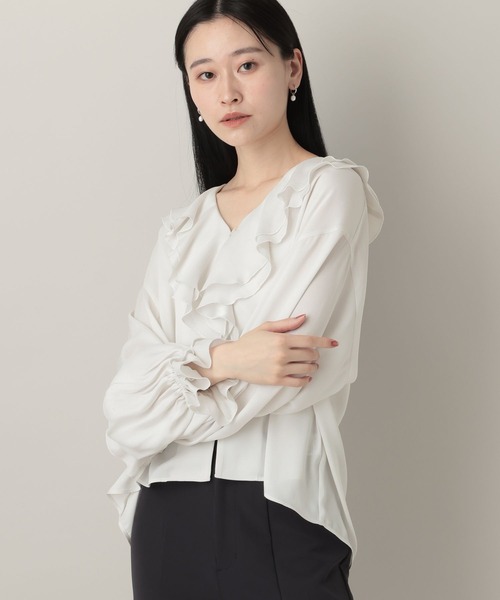 A part by（アパートバイ）の「ラッフルブラウス（シャツ/ブラウス・レディース・ライトブルー/ブラック/オフホワイト・FREE）」の6枚目の写真