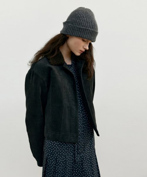 UNNOUT(アナウト)の「CORDUROY PADDED JACKET - CHARCOAL(ダウンジャケット/コート・レディース・その他・ONE SIZE)」の1枚目の写真