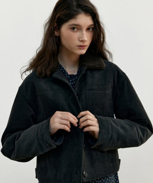 UNNOUT(アナウト)の「CORDUROY PADDED JACKET - CHARCOAL(ダウンジャケット/コート・レディース・その他・ONE SIZE)」の5枚目の写真
