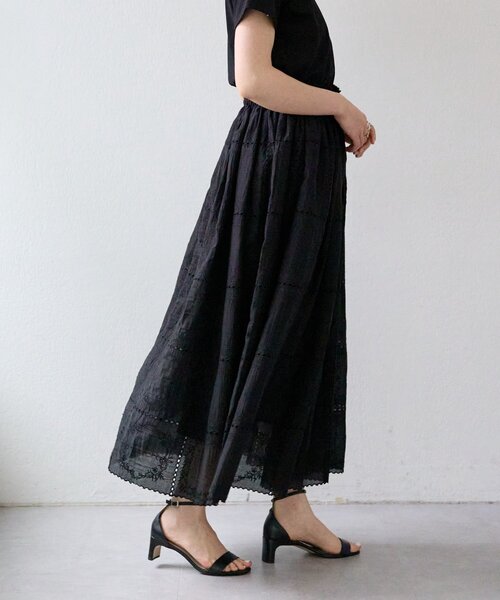 BEARDSLEY（ビアズリー）の「《HiROMITHiSTLE》スクエアフレームスカート（スカート・レディース・ベージュ/ブラック・FREE）」の11枚目の写真