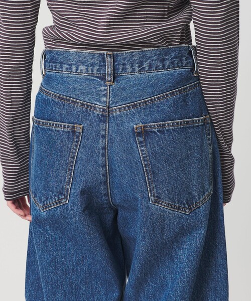 BEAUTY&YOUTH UNITED ARROWS（ビューティーアンドユースユナイテッドアローズ）の「【WEB限定】カーブ デニムパンツ（デニムパンツ・レディース・ダークグレー/ネイビー/ライトブルー・S/M/L）」の5枚目の写真