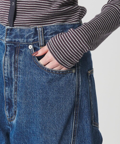 BEAUTY&YOUTH UNITED ARROWS（ビューティーアンドユースユナイテッドアローズ）の「【WEB限定】カーブ デニムパンツ（デニムパンツ・レディース・ダークグレー/ネイビー/ライトブルー・S/M/L）」の4枚目の写真