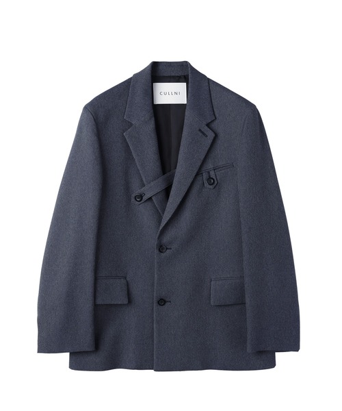 CULLNI（クルニ）の「Faux Denim Slant Belt Tailored Jacket（テーラードジャケット・メンズ・ネイビー/ブルー/ブラック・1）」の2枚目の写真