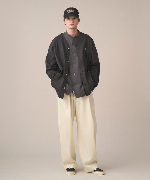 DANTON（ダントン）の「Men's Cotton Drill Collarless Jacket（ノーカラージャケット・メンズ・ブラック・44/38）」の3枚目の写真