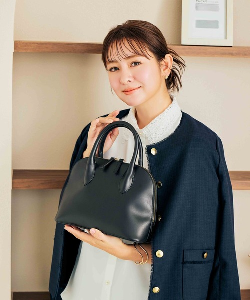 GLOBAL WORK(グローバルワーク)の「菅谷梨沙子さんコラボ/2WAYボストンバッグ/643225(ボストンバッグ・レディース・ブラック/ダークブラウン・FREE)」の6枚目の写真