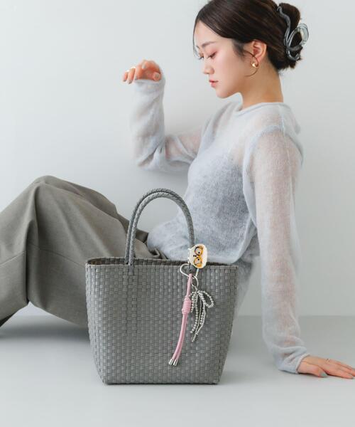 RODE SKO（ロデスコ）の「クリップチャームメルカドバッグ（ショルダーバッグ・レディース・グレー/ピンク/ブラウン系その他・ONE）」の4枚目の写真