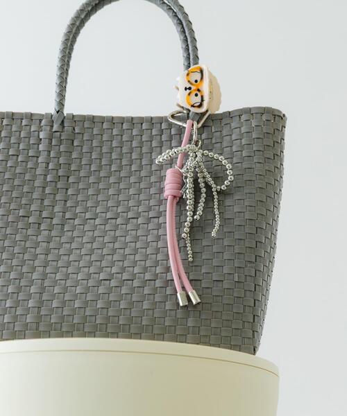 RODE SKO（ロデスコ）の「クリップチャームメルカドバッグ（ショルダーバッグ・レディース・グレー/ピンク/ブラウン系その他・ONE）」の11枚目の写真