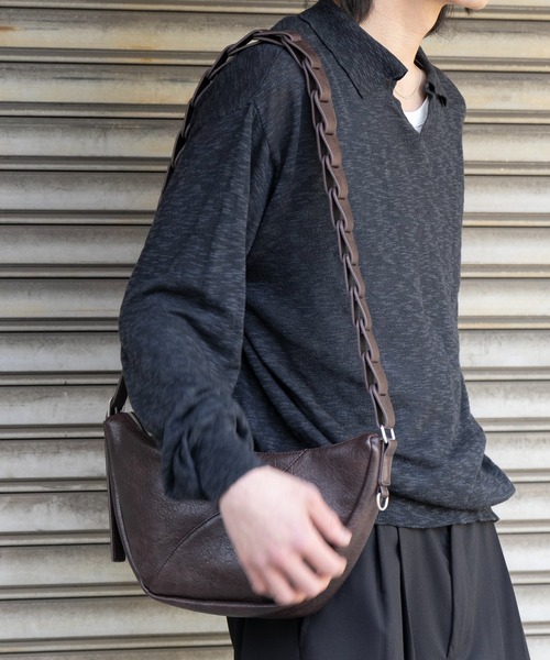 2way slit half moon mini bag / 2wayスリットハーフムーンミニバッグ（ショルダーバッグ）｜SINSS（シンス）
