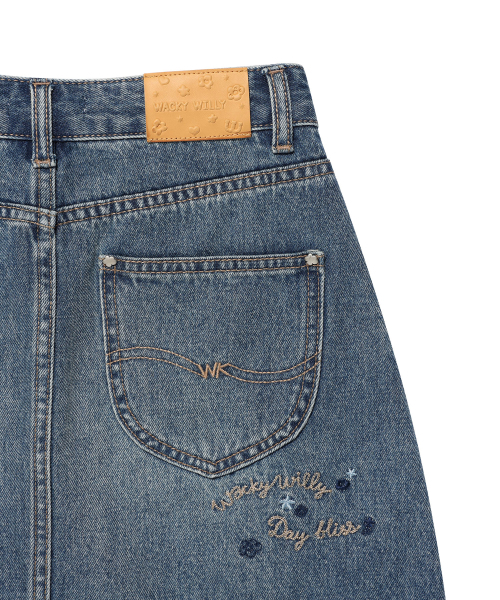 Wacky WiLLy（ワッキーウィリー）の「ウィメンズデニムミニスカートブルー（スカート・レディース・その他・SMALL/MEDIUM）」の6枚目の写真