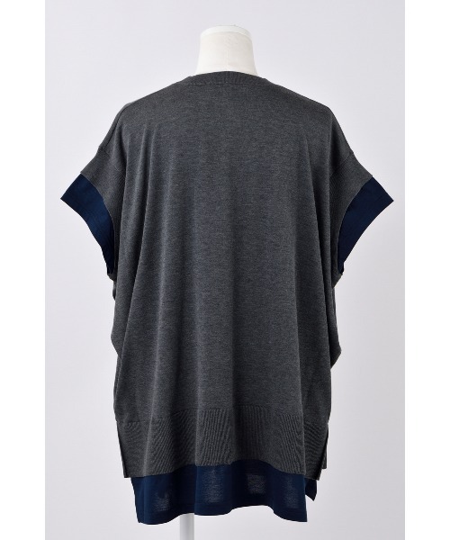 ENFOLD（エンフォルド）の「KNIT LAYERED PULLOVER（ニット/セーター・レディース・チャコールグレー・38）」の3枚目の写真