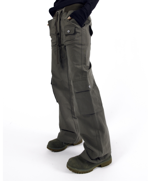 AAKAM(アーカム)の「Flare Cargo Pocket Pants (Khaki)(その他パンツ・レディース・その他・1/2)」の5枚目の写真