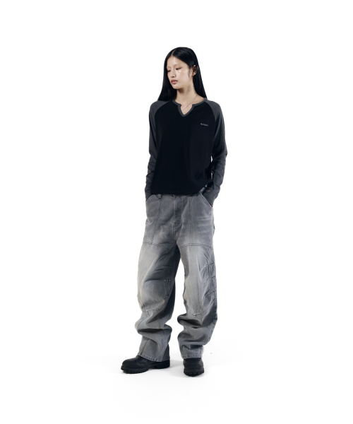 AAKAM(アーカム)の「Slit Raglan Long Sleeve (Black)(Tシャツ/カットソー・レディース・その他・1/2)」の9枚目の写真