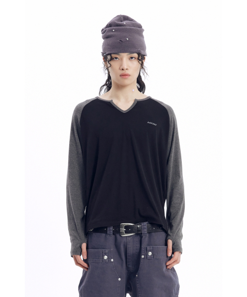 AAKAM(アーカム)の「Slit Raglan Long Sleeve (Black)(Tシャツ/カットソー・レディース・その他・1/2)」の10枚目の写真
