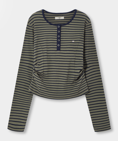 EUGGEN(ユジェン)の「ヘンリーネックシャーリングロングスリーブTシャツ_ストライプカーキ&ネイビー(Tシャツ/カットソー・レディース・その他・SMALL/MEDIUM)」の2枚目の写真
