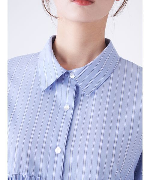 SNIDEL（スナイデル）の「ボリュームティアードミニシャツワンピース（ワンピース・レディース・ブルー/ホワイト/レッド・F）」の8枚目の写真