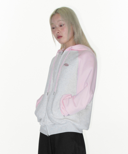 AMESWORLDWIDE（アメスワールドワイド）の「CIRCLE LOGO RAGLAN HOODIE ZIP-UP PINK（パーカー・レディース・その他・LARGE/MEDIUM/SMALL）」の4枚目の写真