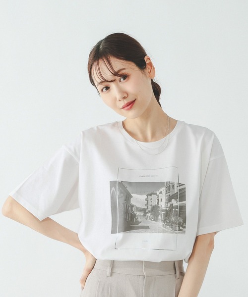 GLOBAL WORK（グローバルワーク）の「リッチクリーンプリントT半袖/636780（Tシャツ/カットソー・レディース・グレー系その他7/ホワイト/ホワイト系2/ダークグレー/ネイビー/ホワイト系その他/ダークブラウン/レッド/ホワイト系1/グレイッシュベージュ/ホワイト系3/チャコールグレー・XX-LARGE/X-LARGE/X-SMALL/LARGE/MEDIUM/SMALL）」の16枚目の写真