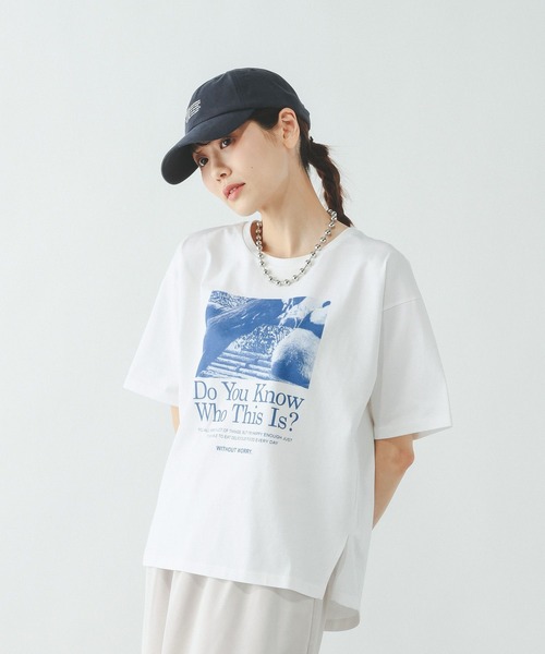 GLOBAL WORK（グローバルワーク）の「リッチクリーンプリントT半袖/636780（Tシャツ/カットソー・レディース・グレー系その他7/ホワイト/ホワイト系2/ダークグレー/ネイビー/ホワイト系その他/ダークブラウン/レッド/ホワイト系1/グレイッシュベージュ/ホワイト系3/チャコールグレー・XX-LARGE/X-LARGE/X-SMALL/LARGE/MEDIUM/SMALL）」の14枚目の写真