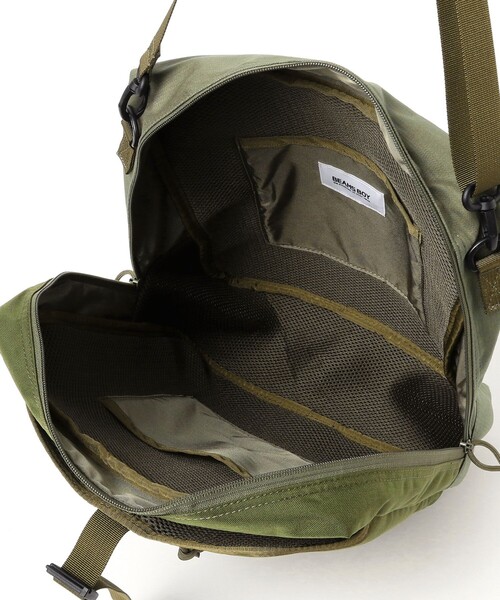 BRIEFING(ブリーフィング)の「【別注】BRIEFING / ミリタリー キット バッグ ”OLIVE”(ショルダーバッグ・レディース・オリーブ・ONE SIZE)」の2枚目の写真