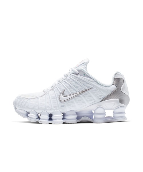 NIKE(ナイキ)の「NIKE Shox TL (ウィメンズ ショックス TL)(スニーカー・レディース・ホワイト系・25.5cm/26cm/26.5cm/27cm/27.5cm/28cm/28.5cm/29cm)」の3枚目の写真
