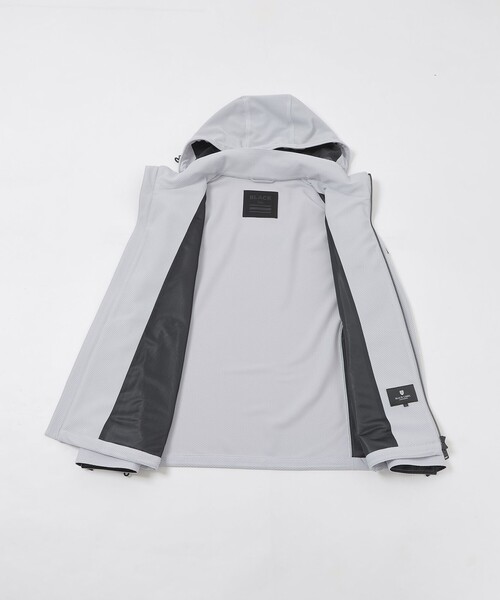 BLACK LABEL CRESTBRIDGE（ブラックレーベル・クレストブリッジ）の「【BLACK lab.】ブリーズメッシュパーカー（ブルゾン・メンズ・ネイビー/ライトグレー・L/M/XL）」の18枚目の写真