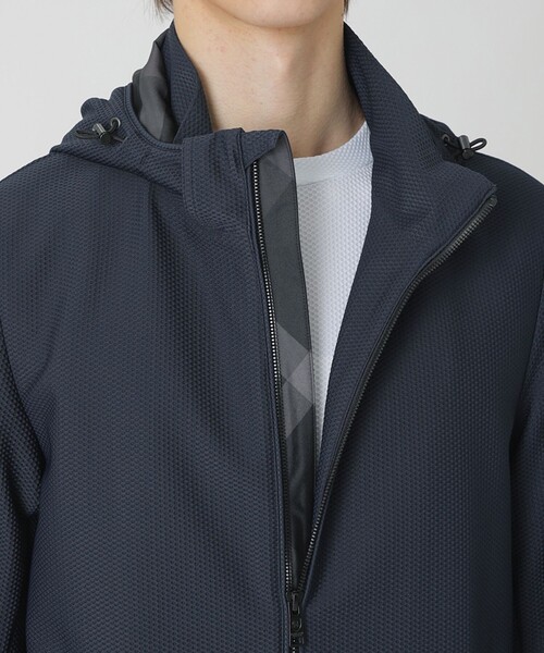 BLACK LABEL CRESTBRIDGE（ブラックレーベル・クレストブリッジ）の「【BLACK lab.】ブリーズメッシュパーカー（ブルゾン・メンズ・ネイビー/ライトグレー・L/M/XL）」の4枚目の写真
