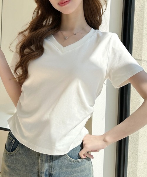 Ada.(エイダ)の「サイドギャザー コンパクト丈 Vネック シンプル トップス(Tシャツ/カットソー・レディース・ブルー/ホワイト/グレー/ブラック・FREE)」の10枚目の写真
