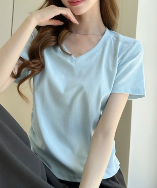 Ada.(エイダ)の「サイドギャザー コンパクト丈 Vネック シンプル トップス(Tシャツ/カットソー・レディース・ブルー/ホワイト/グレー/ブラック・FREE)」の22枚目の写真