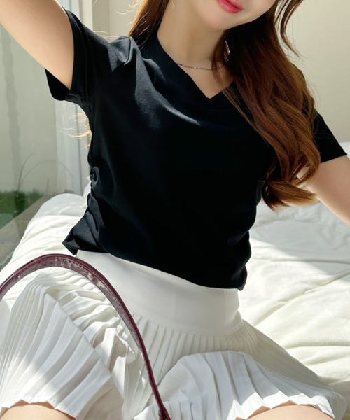 Ada.(エイダ)の「サイドギャザー コンパクト丈 Vネック シンプル トップス(Tシャツ/カットソー・レディース・ブルー/ホワイト/グレー/ブラック・FREE)」の14枚目の写真