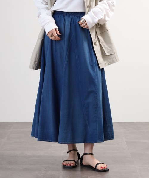 EGLANTINE(エグランティーヌ)の「EGLANTINE セットアップ対応 ダンガリーフレアスカート(デニムスカート・レディース・ブルー・40)」の1枚目の写真