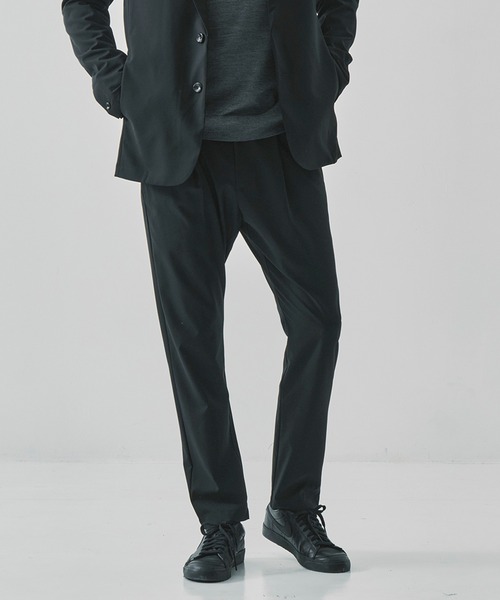 ATTACHMENT(アタッチメント)の「【ATTACHMENT/アタッチメント】WO/TA STRETCH TRO REGULAR FIT EASY TROUSERS/ウール/トリアセテート ストレッチトロ レギュラーフィットイージーパンツ(スラックス・メンズ・ブラック/ダークグレー・1/2/3)」の2枚目の写真