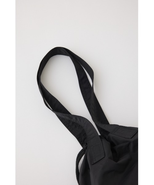 RIM.ARK（リムアーク）の「【PRE ORDER】Vacation medium bag バケーション ミディアム バッグ（ショルダーバッグ・レディース・ブラック/ホワイト/ライトグリーン・FREE）」の13枚目の写真