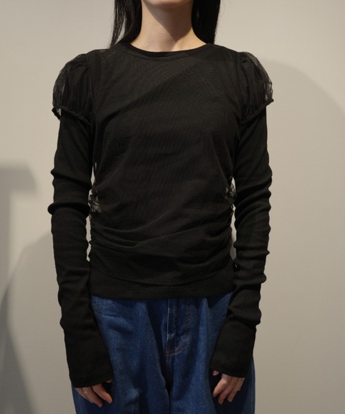 CLANE(クラネ)の「CLANE LAYERED TULLE RIBBON CUT TOPS(シャツ/ブラウス・レディース・ブラック・2/1)」の1枚目の写真
