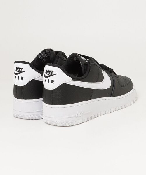 NIKE(ナイキ)の「NIKE AIR FORCE 1 07 CT2302-002(スニーカー・メンズ・ブラック・27cm/28cm/27.5cm)」の2枚目の写真
