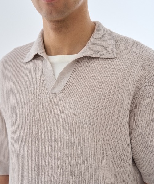 ESTNATION(エストネーション)の「ESTNATION / リネンコットン スキッパーニット(ニット/セーター・メンズ・ベージュ/ネイビー・MEDIUM/LARGE)」の5枚目の写真