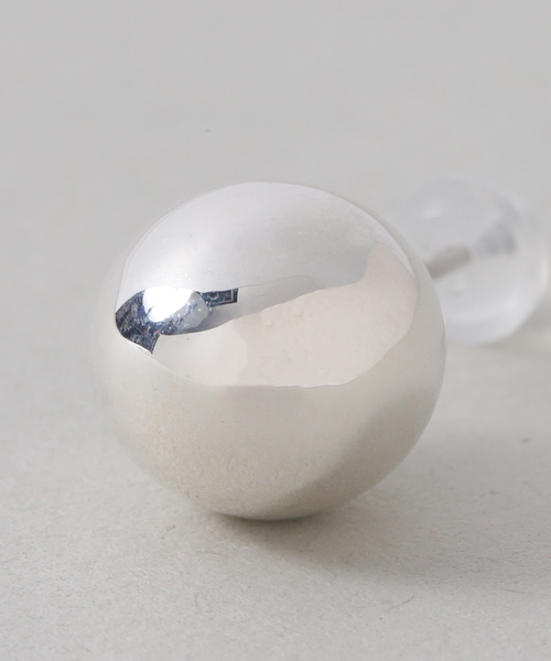 Lilas(リラ)の「【SAMH by LILAS】PUFFボールピアス SV(両耳)(ピアス(両耳用)・レディース・シルバー・FREE)」の10枚目の写真