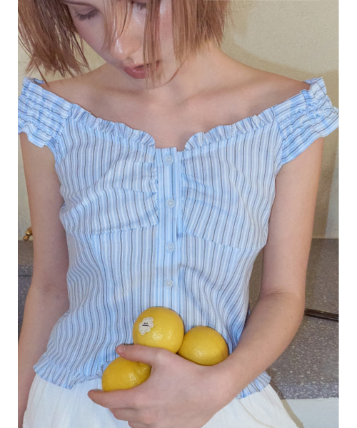 ETMON（エトモン）の「Stripe Shirring Blouse, Blue（シャツ/ブラウス・レディース・その他・SMALL/MEDIUM）」の4枚目の写真